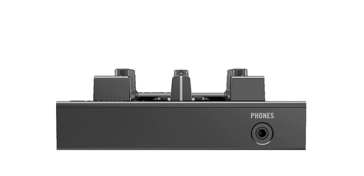Controlador de mezclas para DJ Native Instruments Traktor Kontrol Z1 