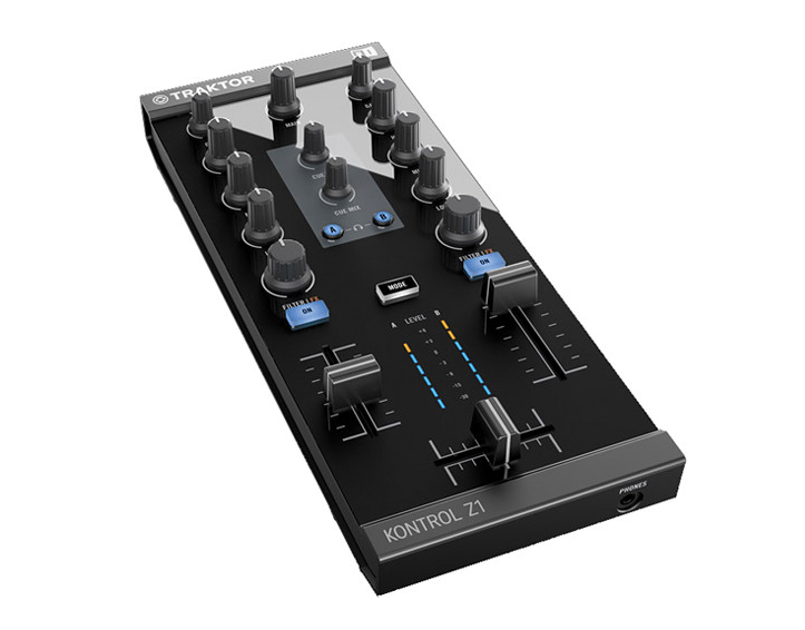 Controlador de mezclas para DJ Native Instruments Traktor Kontrol Z1 