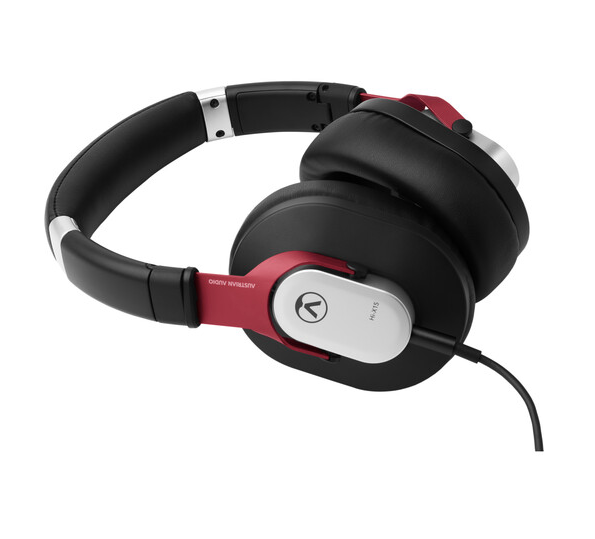 Audífonos profesionales Austrian Audio Hi-X15 con diseño cerrado 